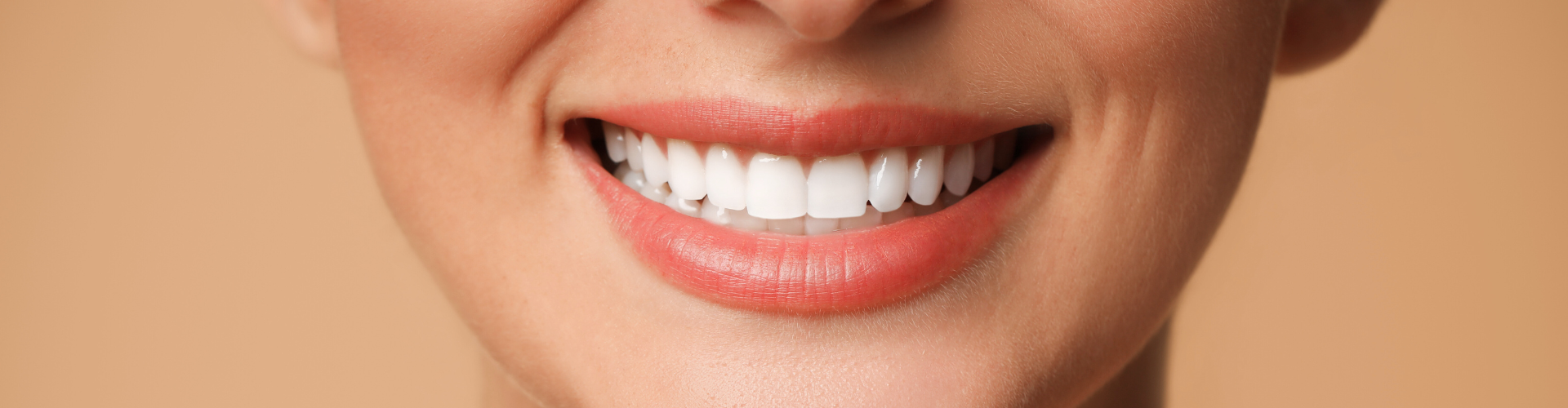 Lumineers: The “Little Change” That Can Make Your Smile Look Brand New